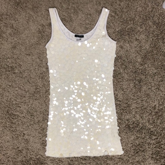 VENUS Dresses & Skirts - Venus White Sequin Form Fitting Dress Small